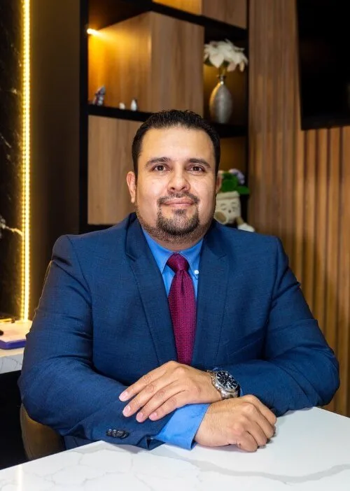 Dr. Julio Ramírez, cirujano oncólogo de tiroides