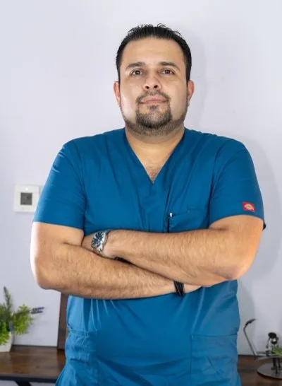 Dr. Julio Ignacio Ramírez Gómez, cirujano oncólogo en Gómez Palacio